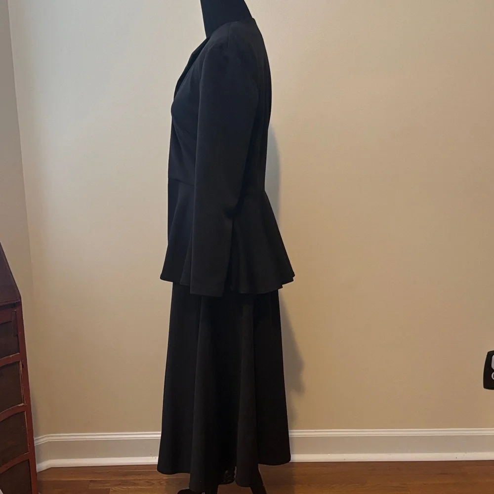 Custom made vintage Black Peplum Jacket and Skirt Set Suit - Picture 5 of 16
